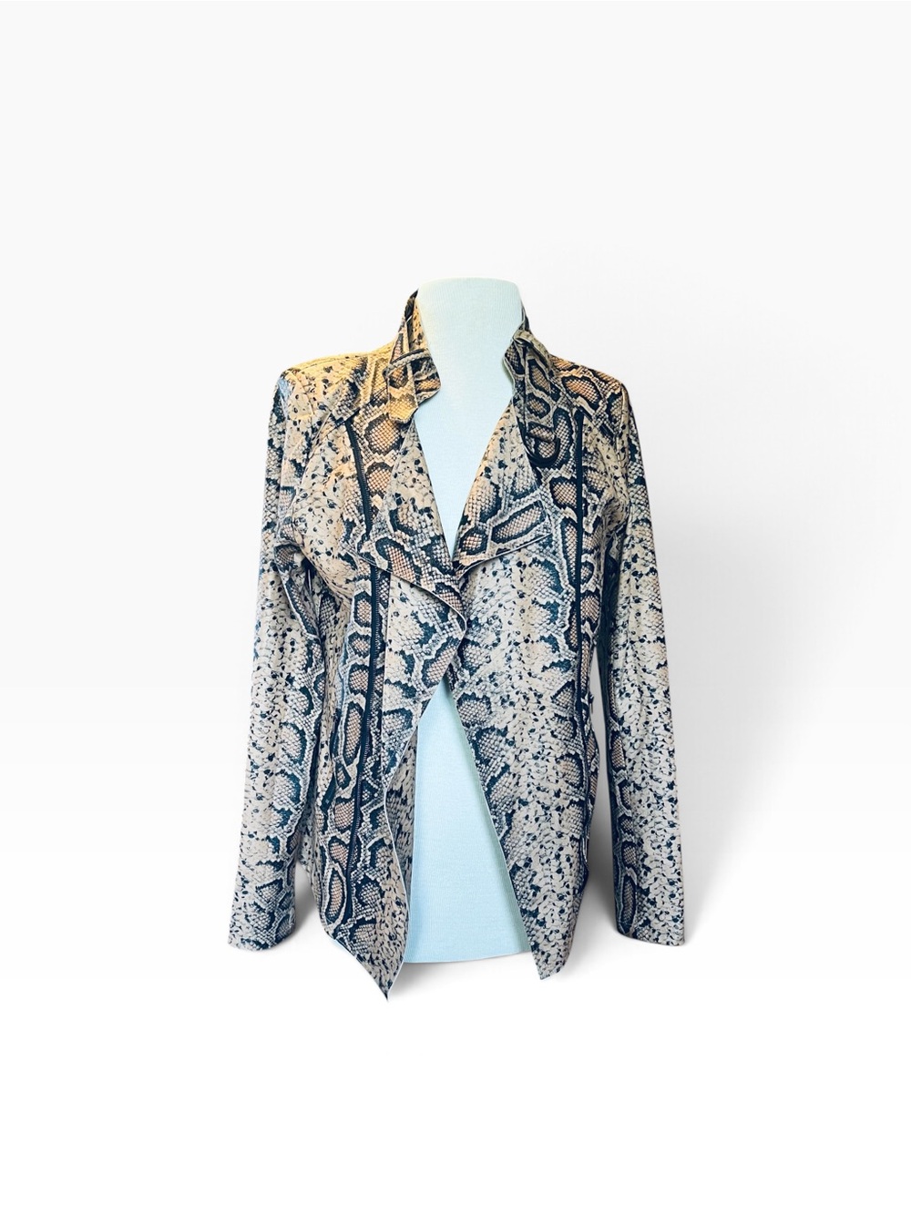 VENUS Beige and Black Snake Print Open-Front Blazer